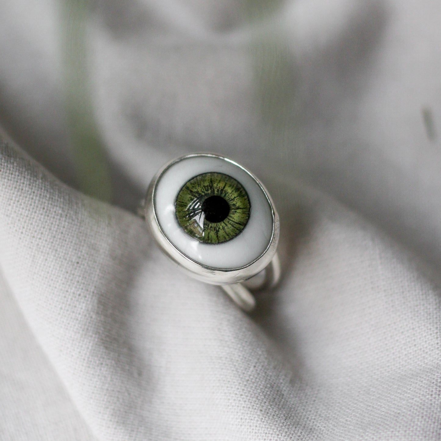 Eye Ring