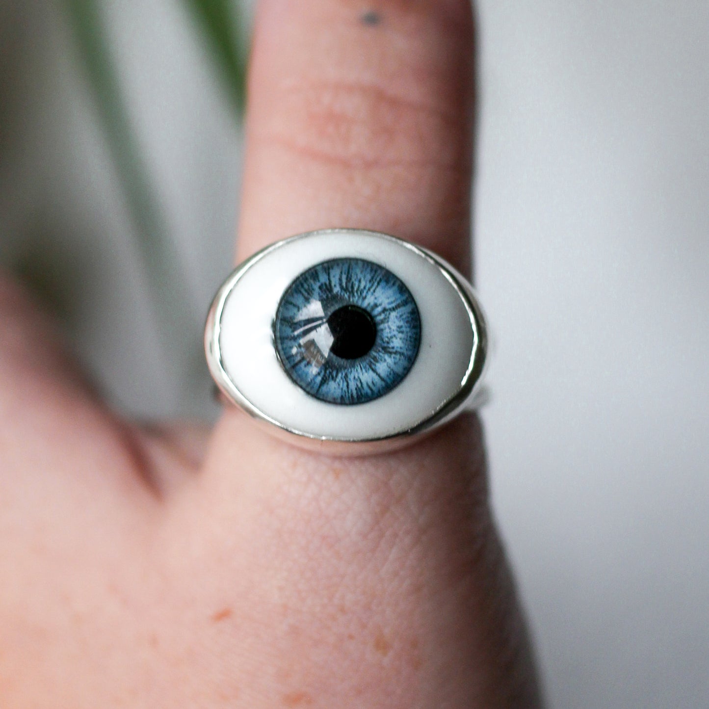 XL Eye Ring