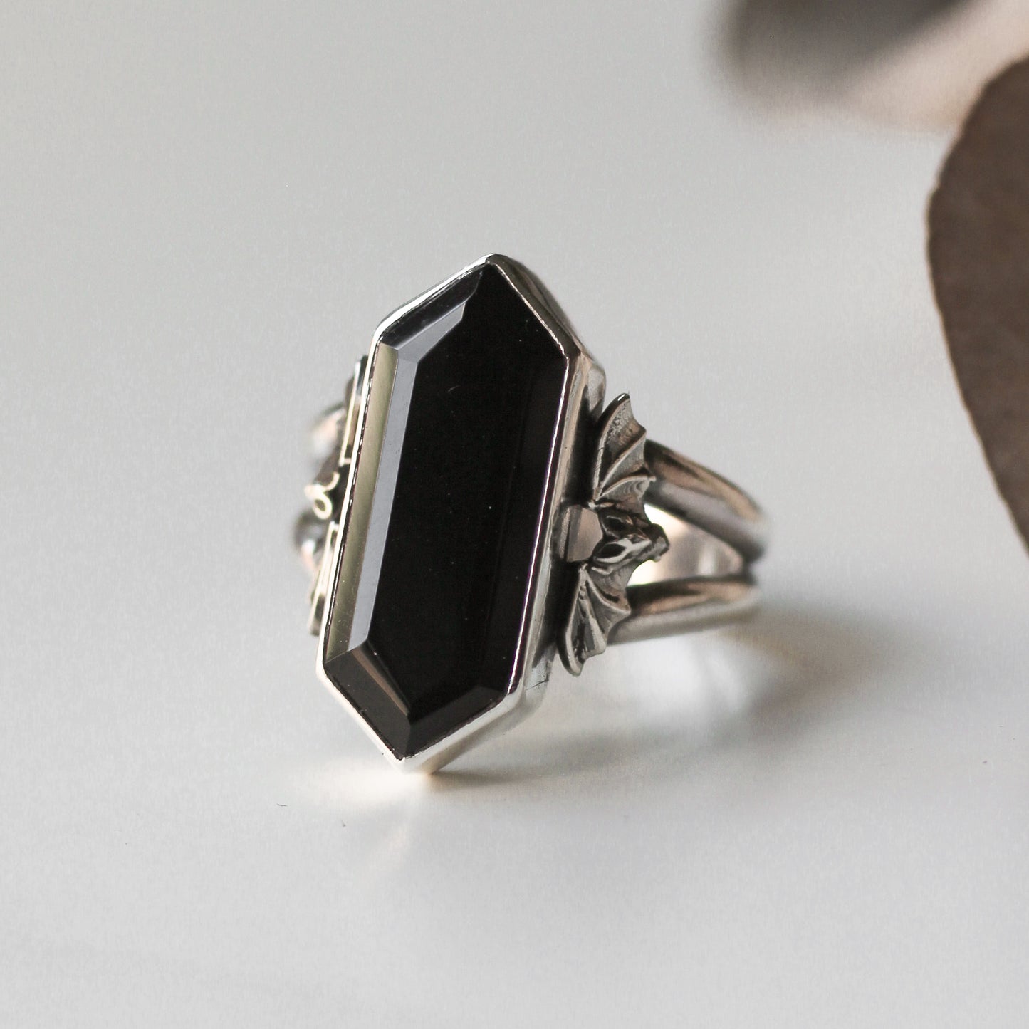 Onyx Ring Size N