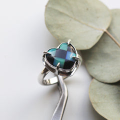 Claw Checkered Heart Ring
