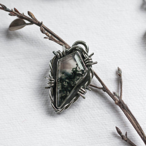 Barbed wire Moss Agate pendant