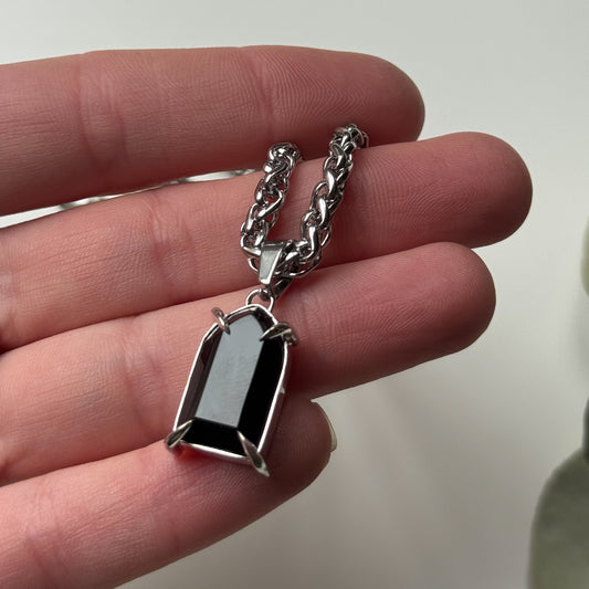 Onyx Window Necklace