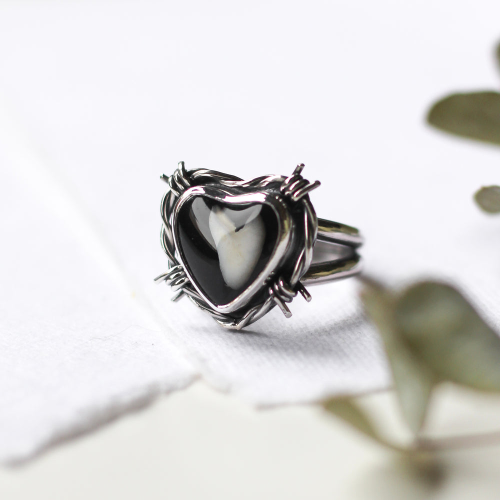 Custom Tooth Barbed Wire Ring