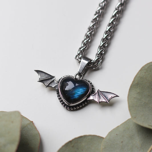 Bat wing Labradorite